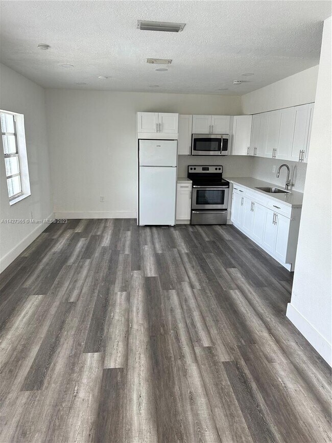 Foto del edificio - 8981 SW 36th St