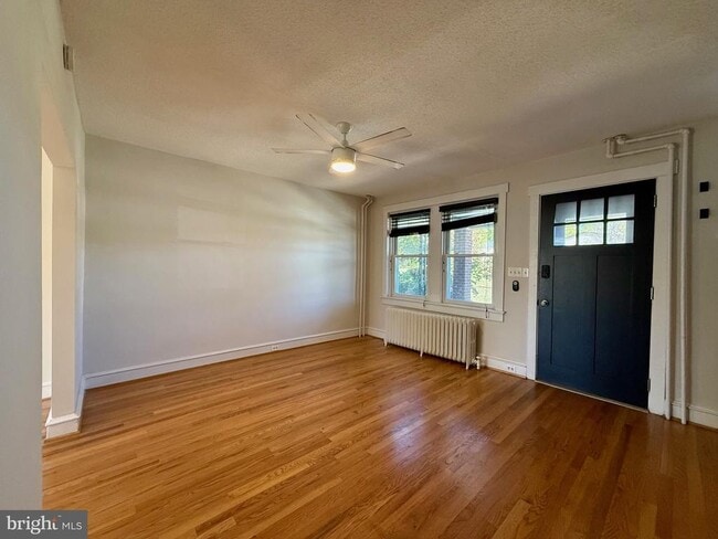 Foto del edificio - 1704 W 14th St