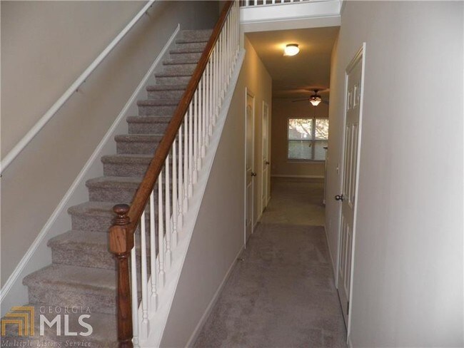 Building Photo - 327 Alcovy Way