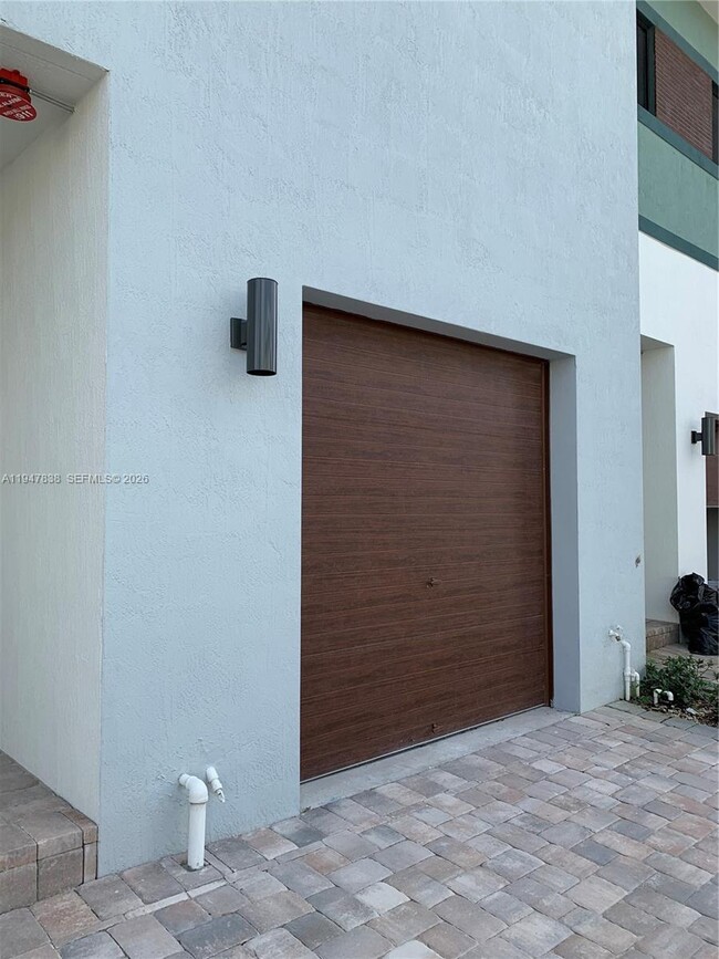 Foto del edificio - 4416 NW 9th St.