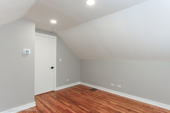 Foto del edificio - 1411 Leaman Pl