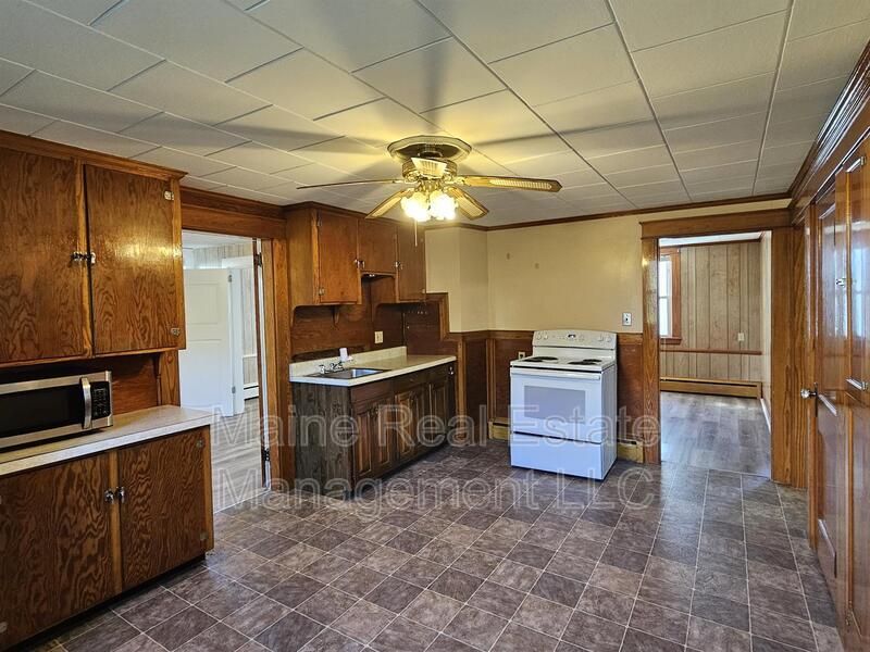 56 Franklin St Unit Apt. 1, Augusta, ME 04330 Condo for Rent in