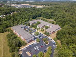 Building Photo - Park View at Laurel II  Senior Apartments