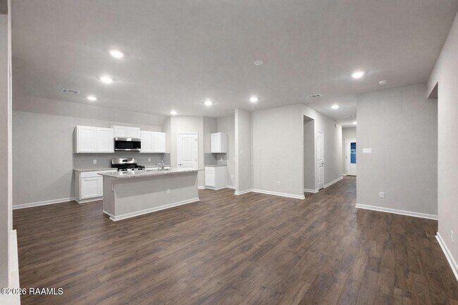 Foto del edificio - 234 Sidney Oaks Dr