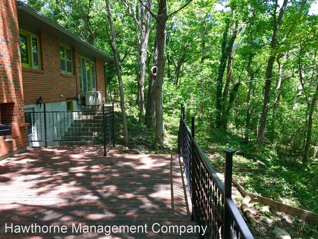 Foto del edificio - 4 br, 3 bath House - 1106 Maplewood Drive