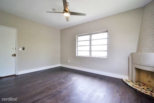 Building Photo - Studio, 1 bath Apartment - 850 15th St