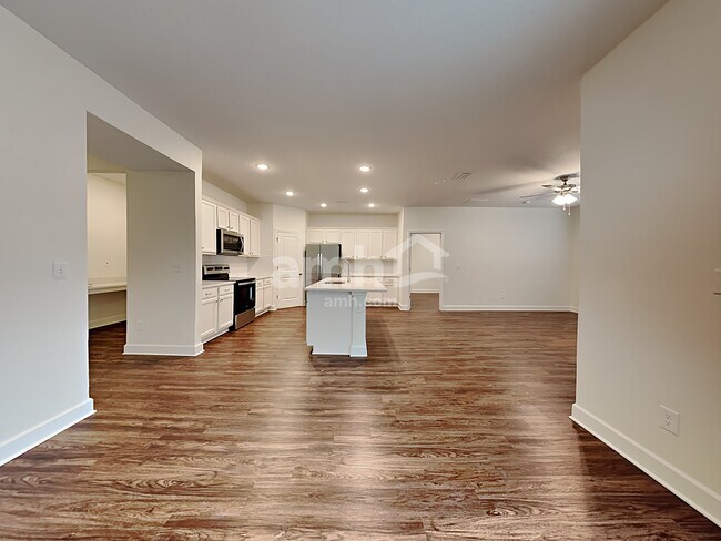 Foto del edificio - 3527 Lincoln Hts Ln