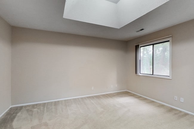 Building Photo - Fontenelle Hills
