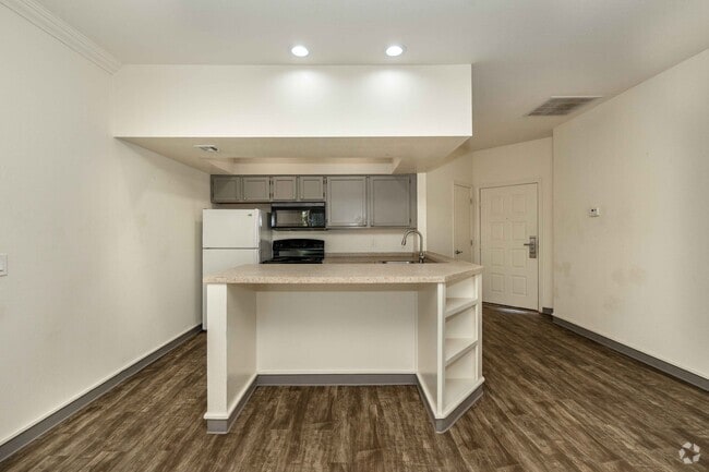 Interior Photo - Flying Squirrel Apartments