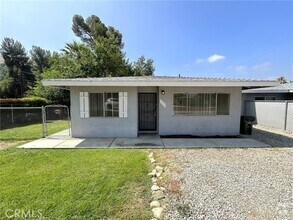 Building Photo - 1285 Mentone Ave
