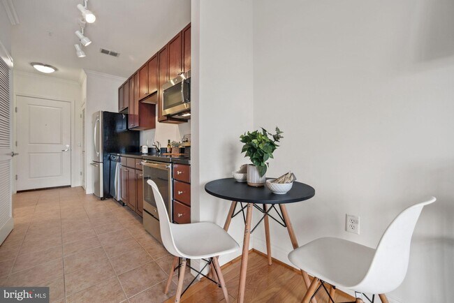 Foto del edificio - 1391 Pennsylvania Ave. SE