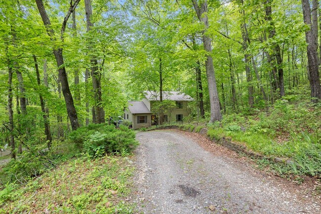 Building Photo - 154 Laurel Haven Rd