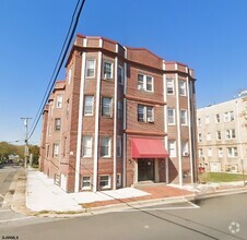 Building Photo - 4805 Ventnor Ave