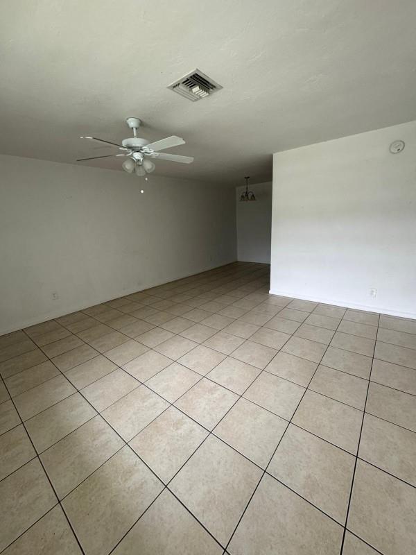 Foto del edificio - 3281 Coral Hills Dr