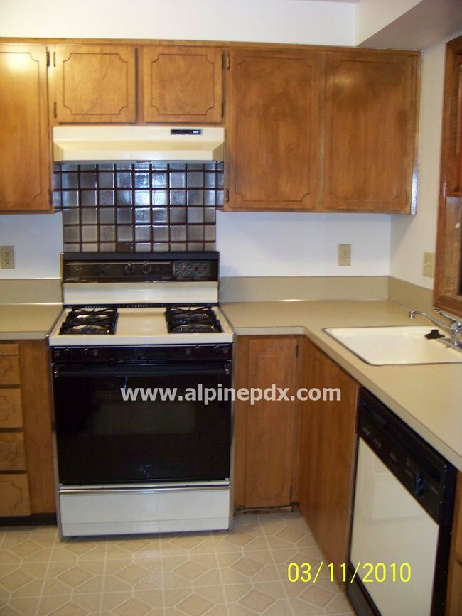 Foto del edificio - 7135 SW 160th Ave