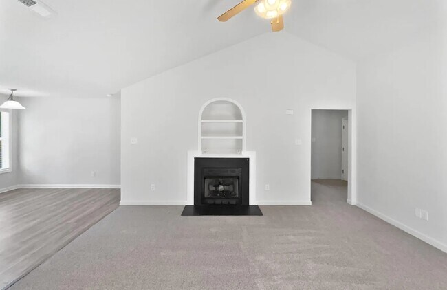 Building Photo - 5612 Tealbrook Dr