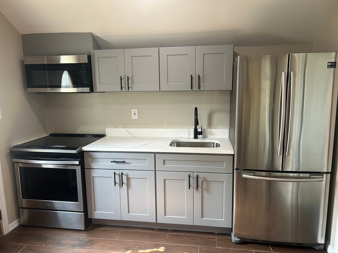 Foto principal - 137 Wittberg St