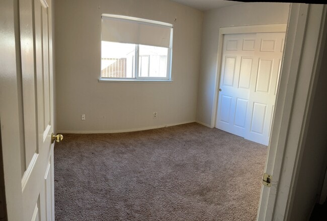 Guest bedroom #2 - 1705 Long Meadow St