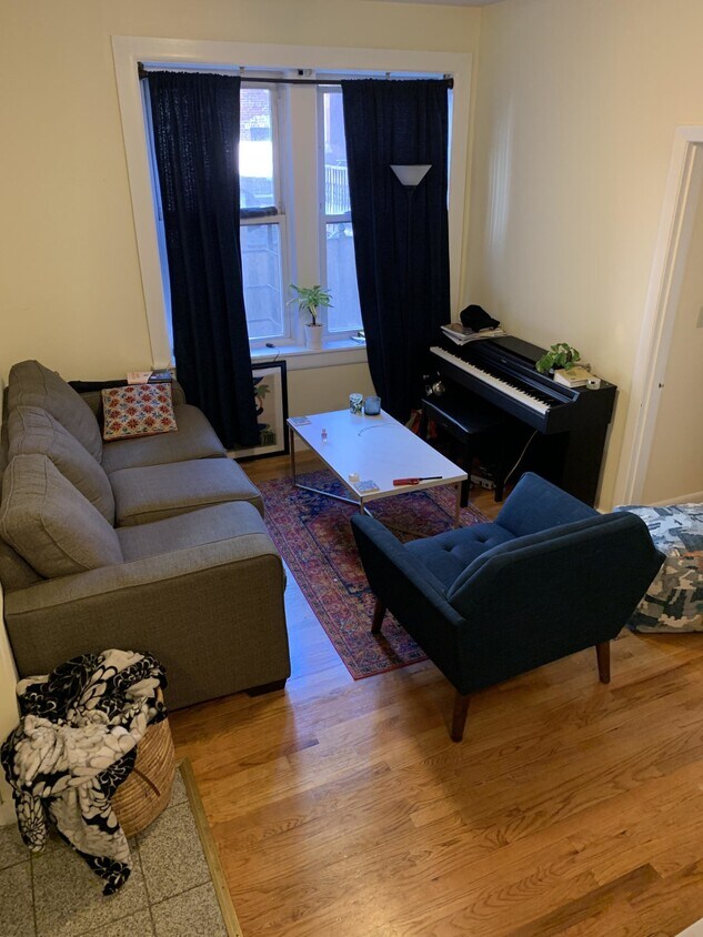 Foto principal - 151 Endicott St