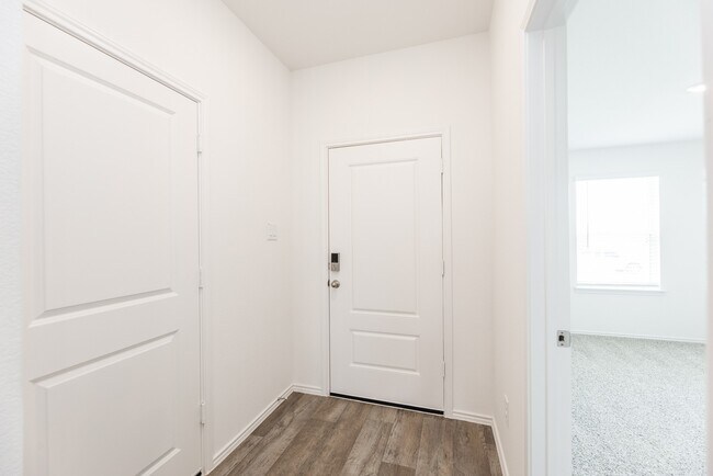 Building Photo - 31322 Harp Ridge Drive