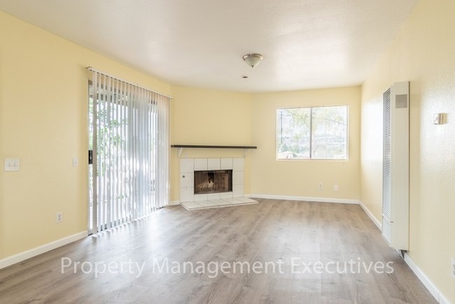 Building Photo - 4967 68th St