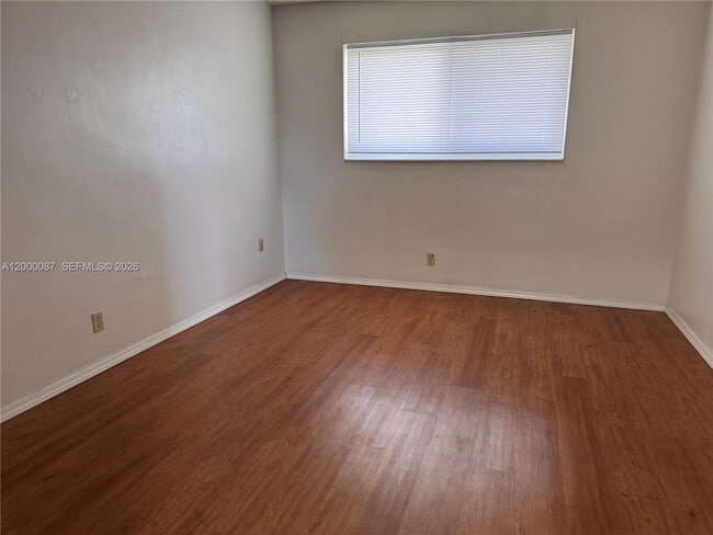 Foto del edificio - 2210 Taylor St