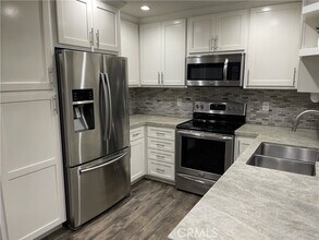 Building Photo - 21372 Brookhurst St