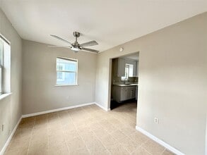 Building Photo - 3914 Hoffman St