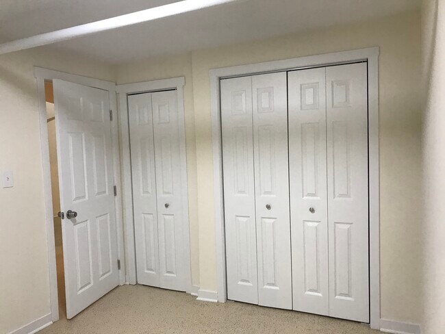 Foto del edificio - 4028 N Keystone Ave