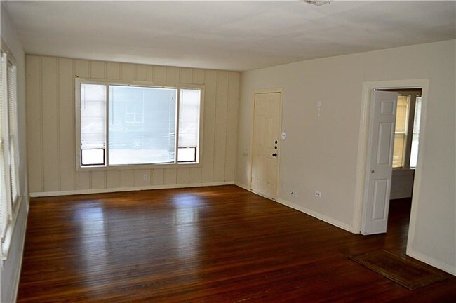 Foto del edificio - 1241 W Devitt St