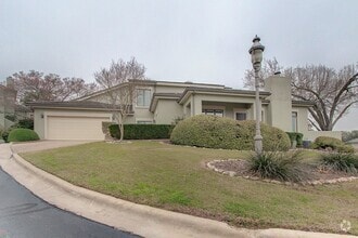 Building Photo - 4231 Westlake Dr