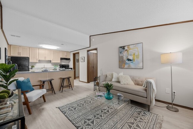 Interior Photo - Falls at Arlington