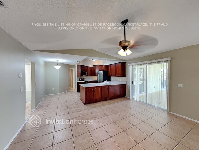 Building Photo - 2275 Cork Oak St W