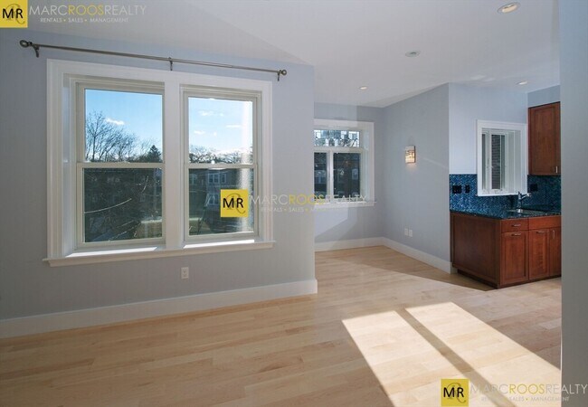 Foto del edificio - 46 Leamington Rd