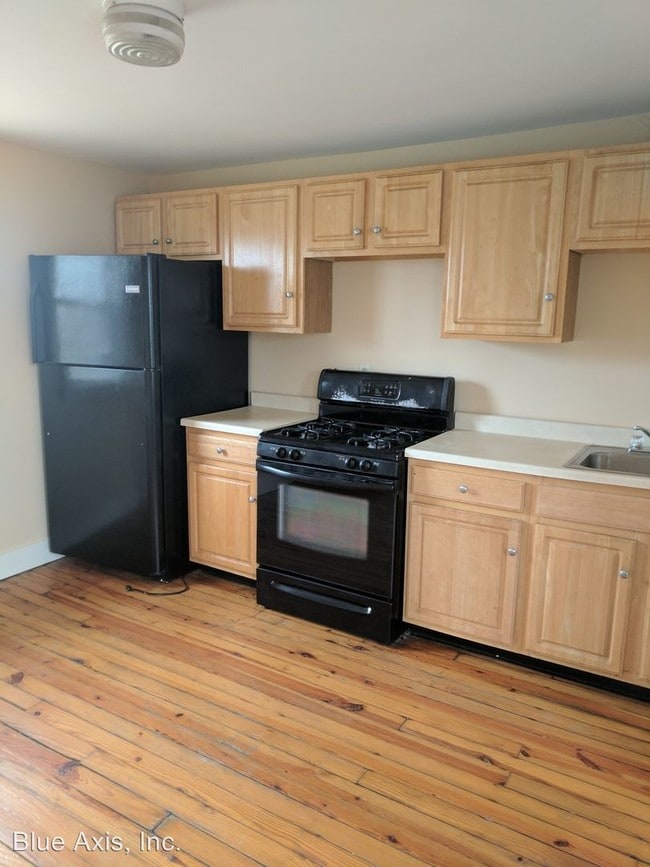 Building Photo - 522 Brooks Ave