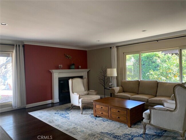 Building Photo - 850 Chula Vista Ave