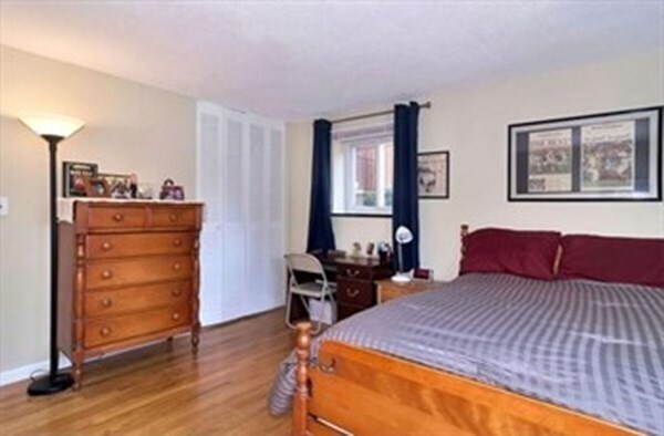 Building Photo - 280 Corey Rd