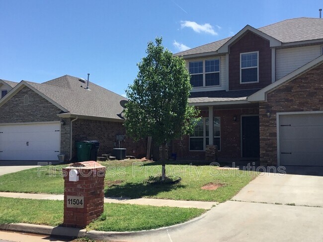 Photo - 11504 Southwest 24th Street House