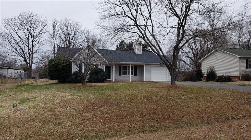 15 Cheltenham Dr, WinstonSalem, NC 27103 House Rental in Winston