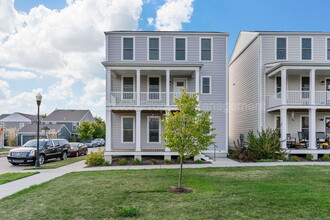 Building Photo - 3120 Pirogue Wy