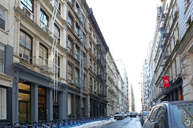 Foto del edificio - 75-77 Leonard St