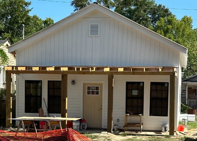 Building Photo - 970 Terrace Ave