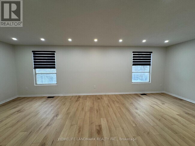 Photo du bâtiment - 526 Sandford St