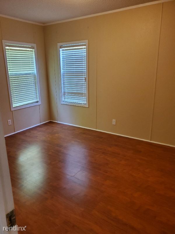 Building Photo - 4 br, 2 bath Mobile Home - 1126 Pint Cir