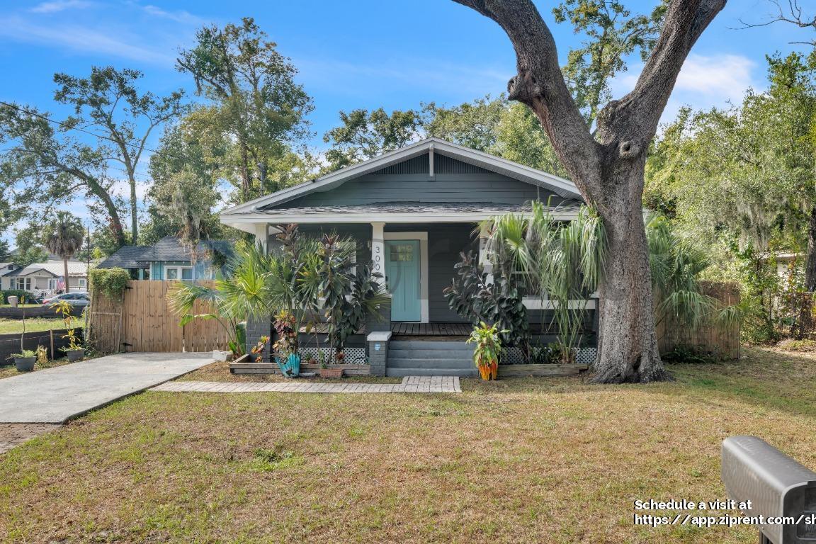 Primary Photo - 3002 N Highland Ave