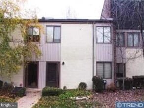 Building Photo - 4844 Oxford Ct