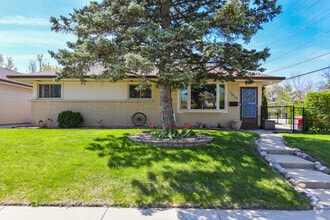 Building Photo - 7023 W Morgan Ave