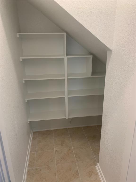 Building Photo - 25418 Trinity Oakley Ct