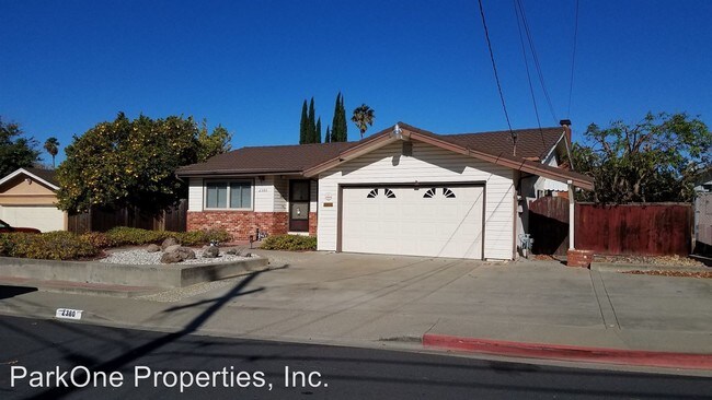 Building Photo - 4 br, 2 bath House - 2380 Saint George Dr.