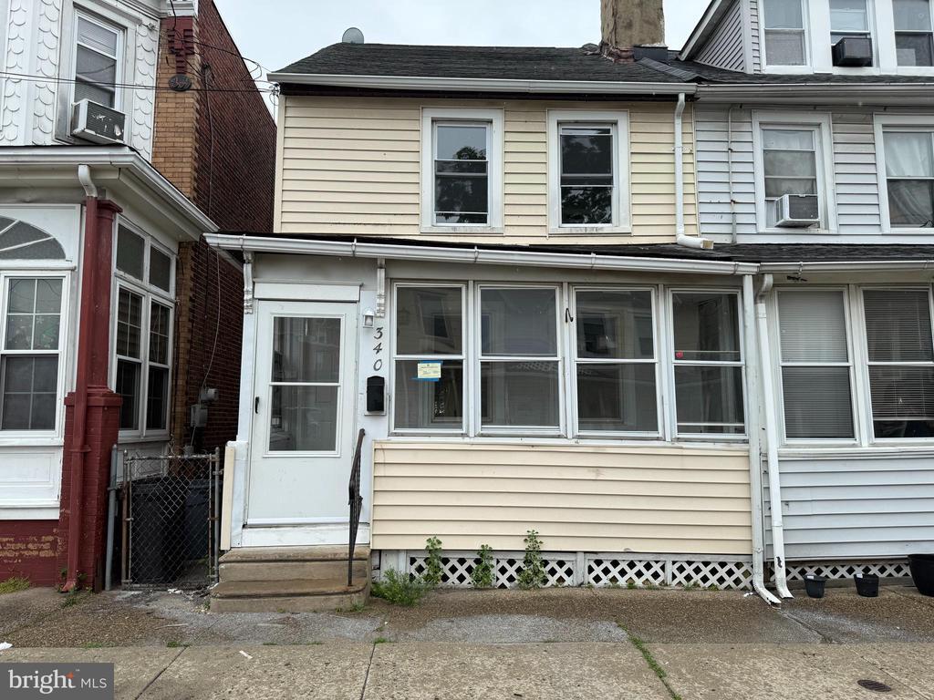 Foto principal - 340 Middlesex St